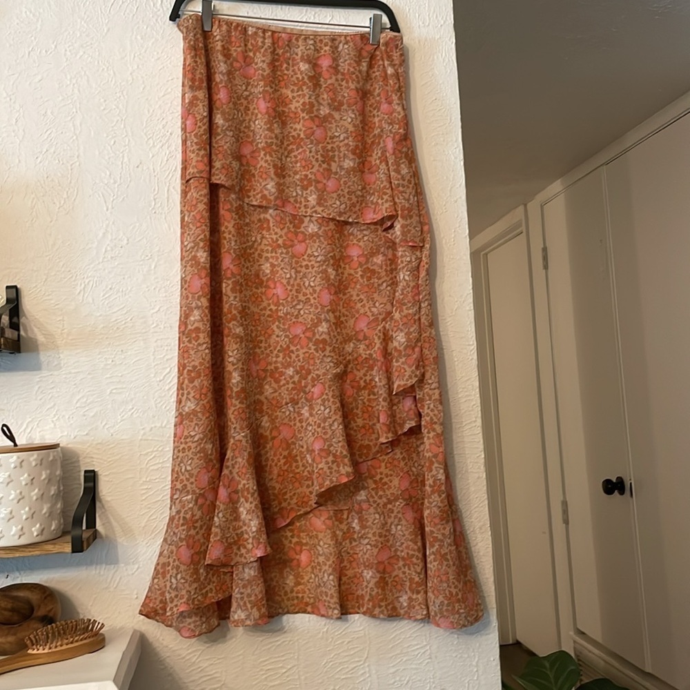 NWT Free People Pink and Orange Floral Midi Skirt Size Medium - Picture 4 of 7